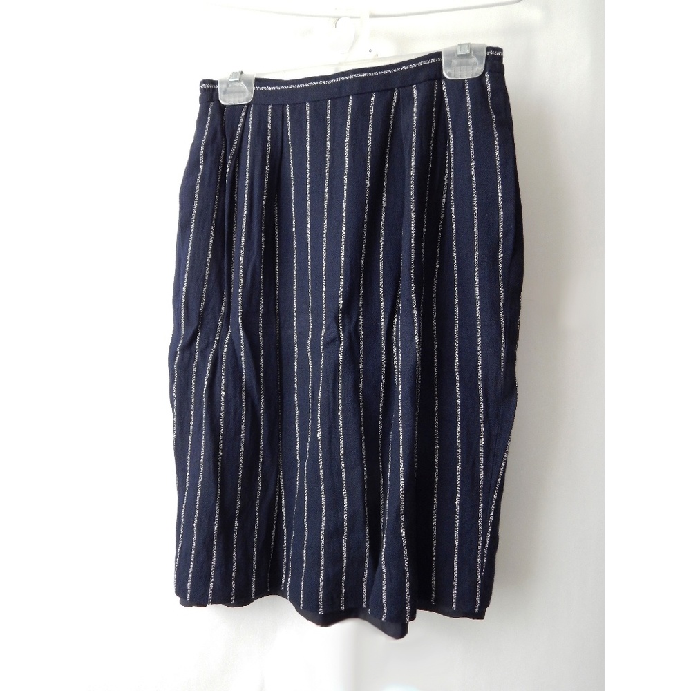 Jones New York Navy & White Pinstripe Skirt